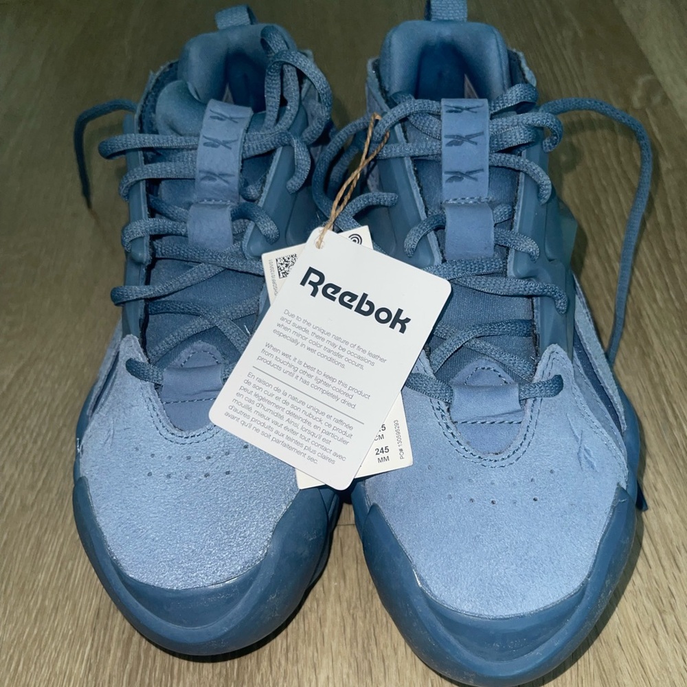 Cardi B Reebok AUTHENTIC BRAND NEW!! BLUE 💙